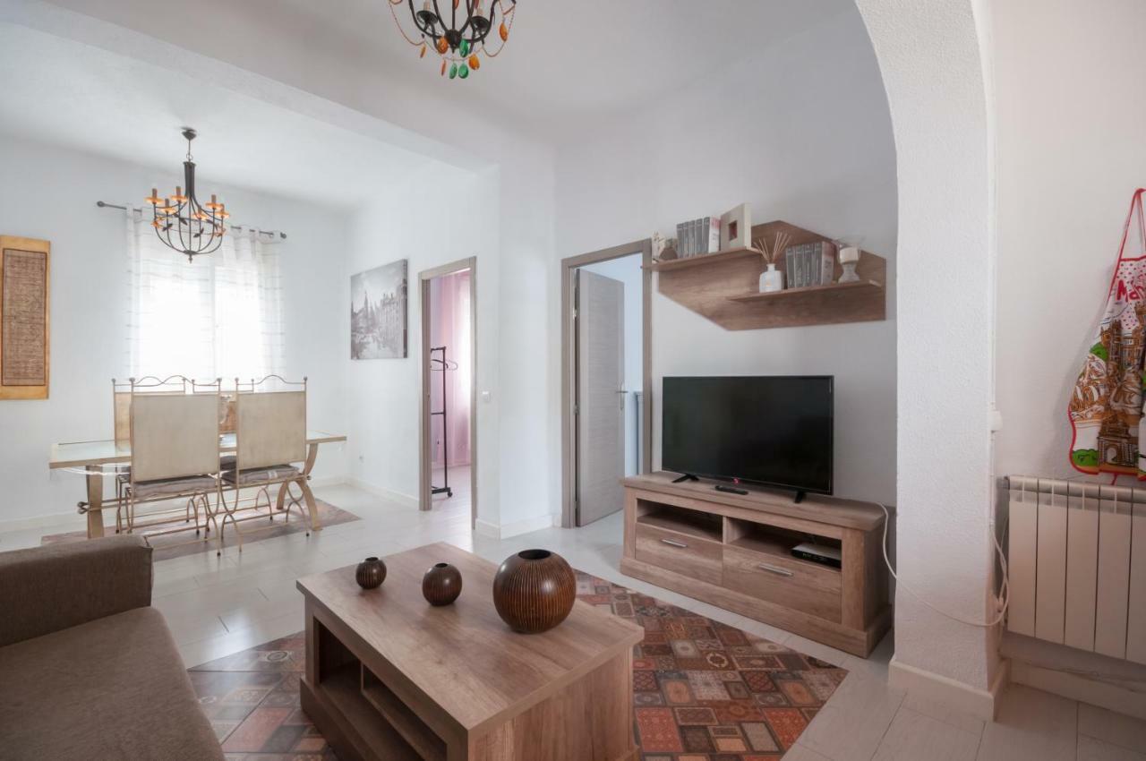 Apartamento 6 Mirasierras 马德里 外观 照片